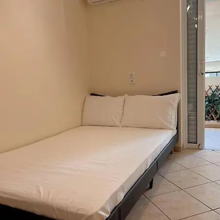 Charming 2Bedroom Apartment With Parking Athens Exterior photo